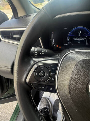 2024 Toyota Corolla Cross XLE