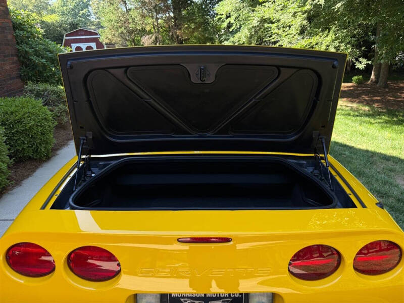 2004 Chevrolet Corvette