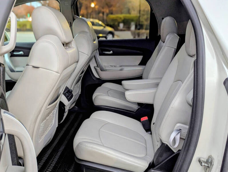 2007 GMC Acadia SLT-2