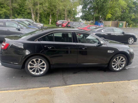 2015 Ford Taurus Limited