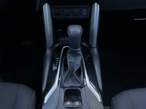 2025 Toyota Corolla Cross LE