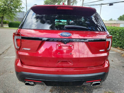 2016 Ford Explorer Sport