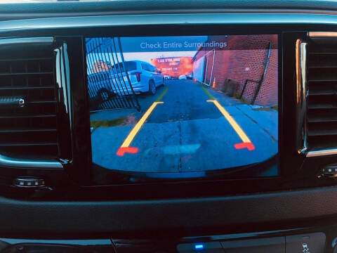 2017 Chrysler Pacifica Touring-L Plus