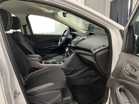 2015 Ford Escape S