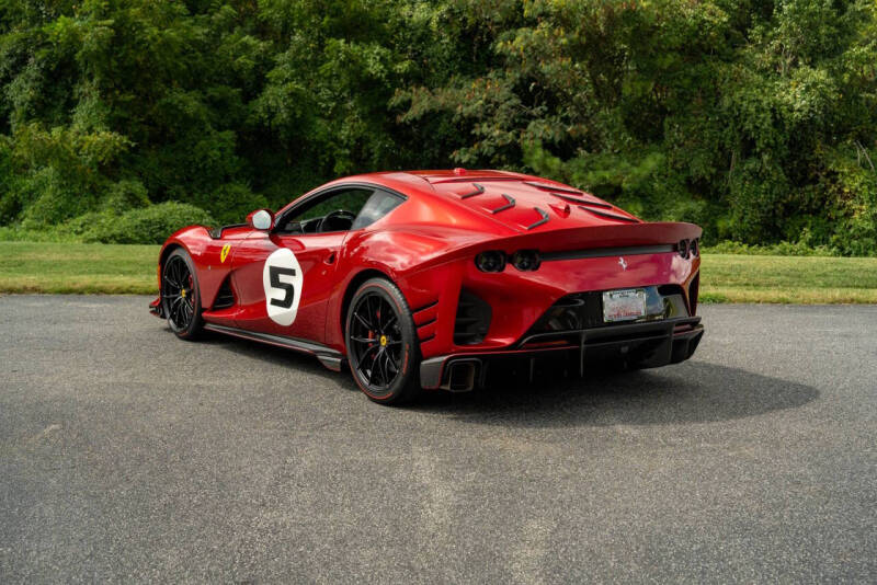 2023 Ferrari 812 Competizione