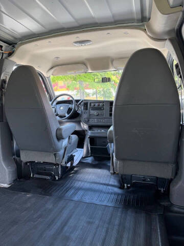 2013 Chevrolet Express 2500