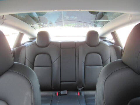 2019 Tesla Model 3 Standard Range Plus