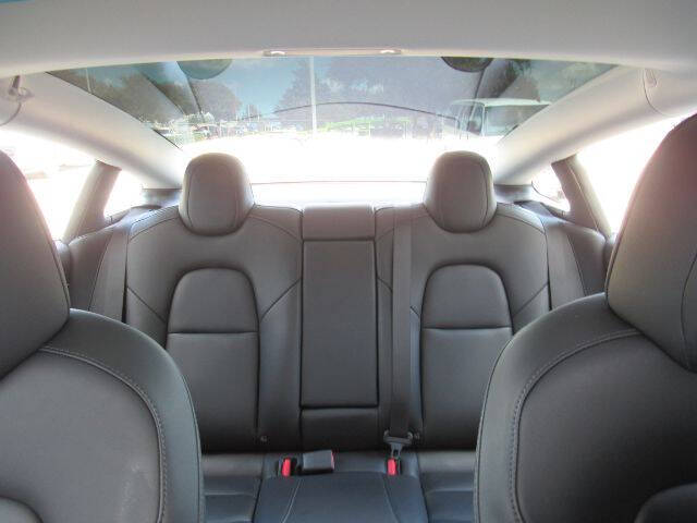 2019 Tesla Model 3 Standard Range Plus