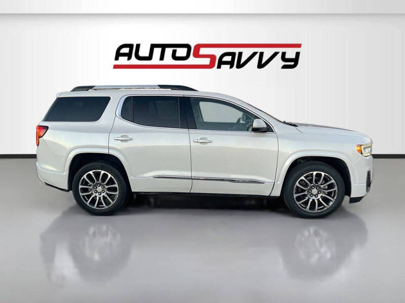 2022 GMC Acadia Denali