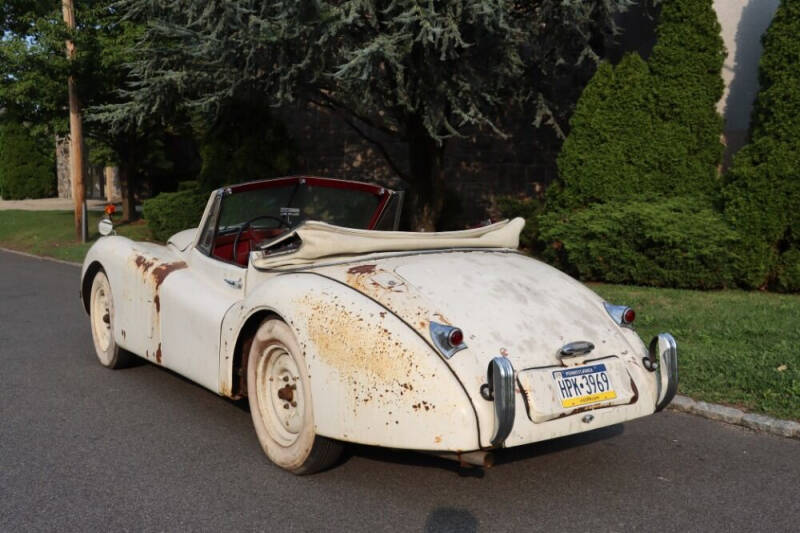 1954 Jaguar XK120