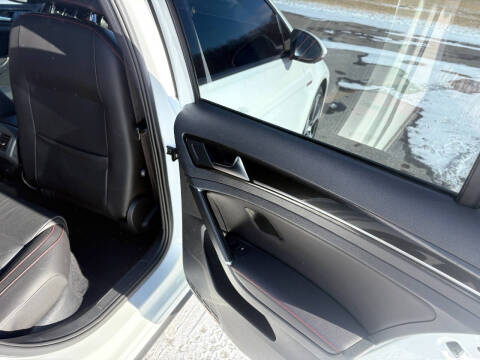 2017 Volkswagen Golf GTI SE