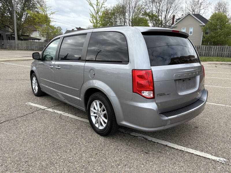 2016 Dodge Grand Caravan SXT Plus
