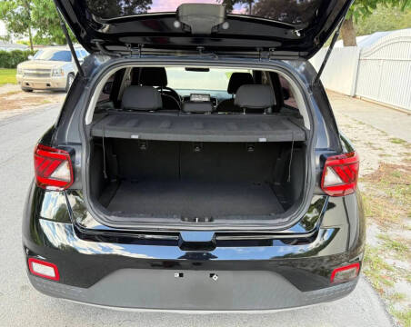 2022 Hyundai Venue SE