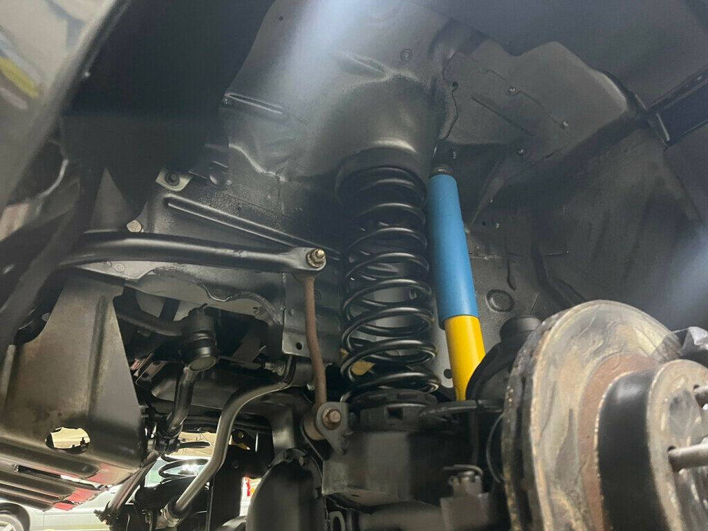 2004 Jeep Grand Cherokee 29