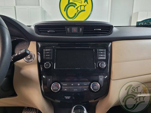 2020 Nissan Rogue SL