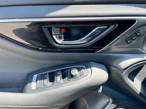 2024 Subaru Outback Touring XT