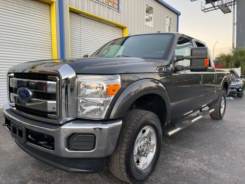 2015 Ford F-250 Super Duty for sale at RoMicco Cars and Trucks in Tampa FL