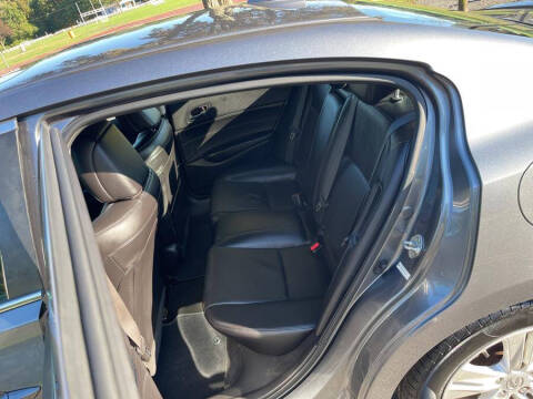 2013 Acura ILX 1.5L Hybrid w/Tech