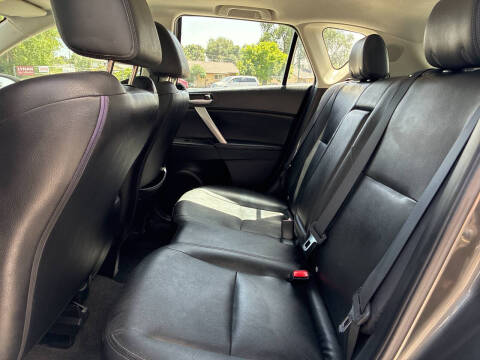 2011 Mazda MAZDA3 s Grand Touring