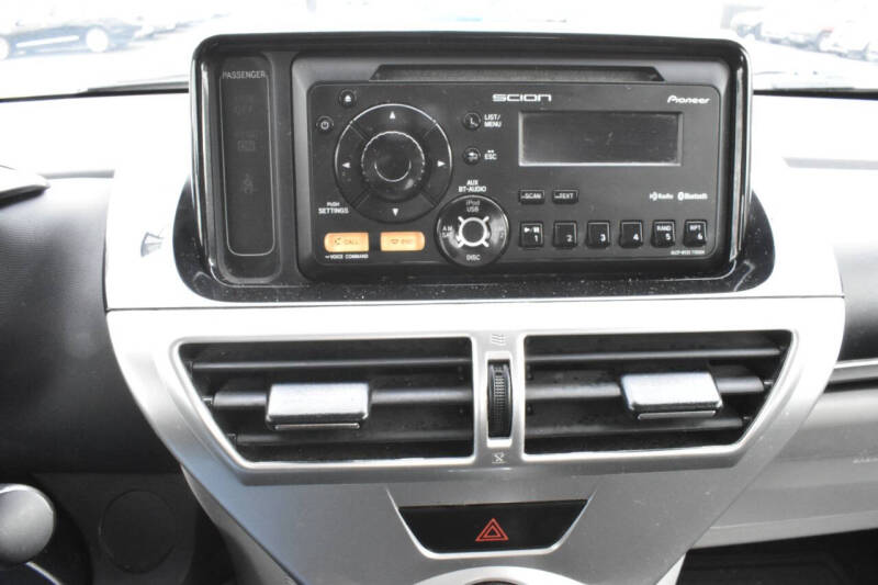 2013 Scion iQ