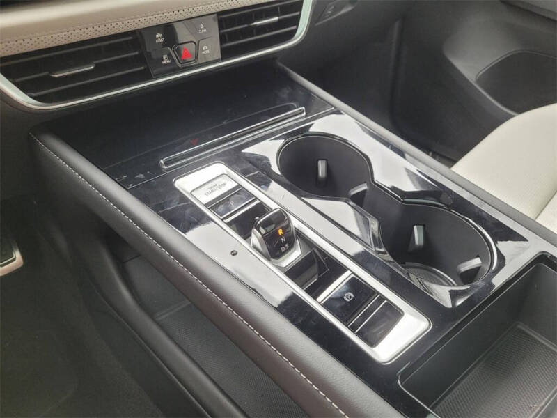 2025 Volkswagen Atlas Cross Sport SEL Premium R-Line 4Motion