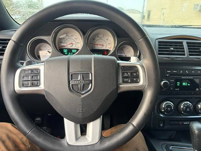 2014 Dodge Challenger SXT Plus