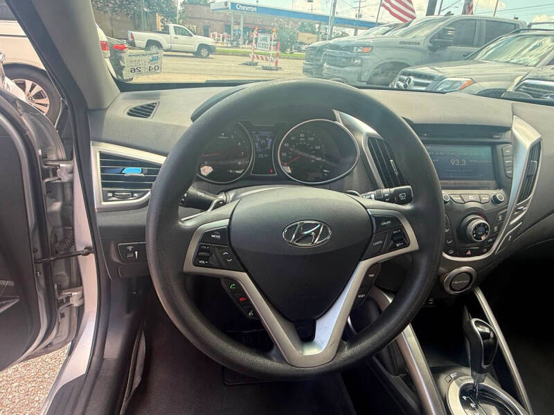 2016 Hyundai Veloster
