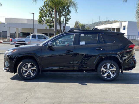 2025 Toyota RAV4 Plug-in Hybrid SE