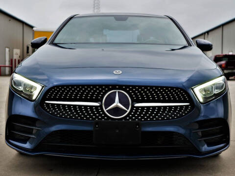 2019 Mercedes-Benz A-Class A 220
