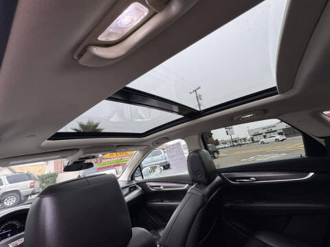 2018 Cadillac XT5 Luxury