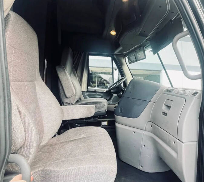 2018 Freightliner Cascadia