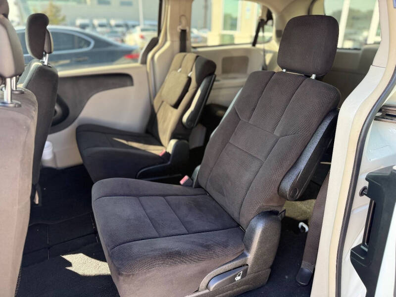 2012 Dodge Grand Caravan Crew