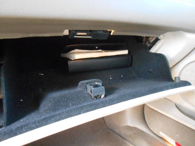 2003 Lincoln Town Car Cartier