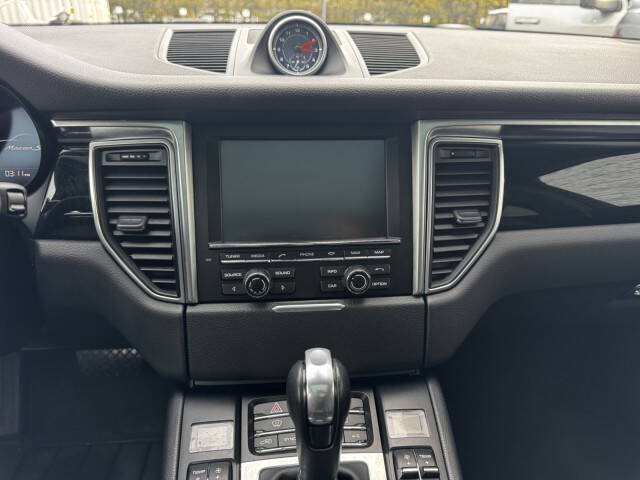 2016 Porsche Macan S