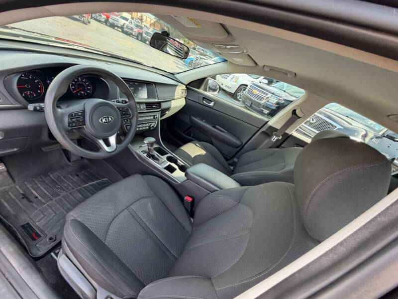 2018 Kia Optima LX