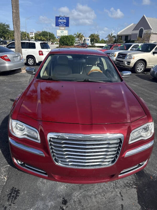 2012 Chrysler 300 Limited