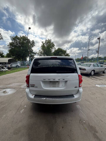 2016 Dodge Grand Caravan SXT