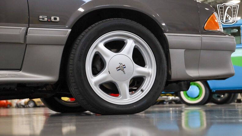 1990 Ford Mustang GT