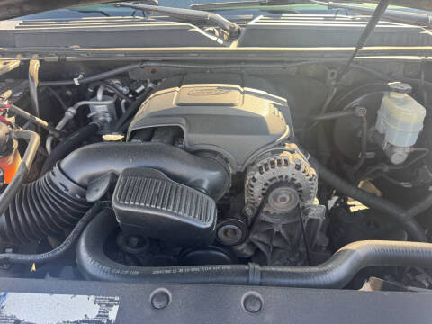 2011 Chevrolet Suburban LS