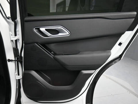 2024 Land Rover Range Rover Velar P250 Dynamic SE