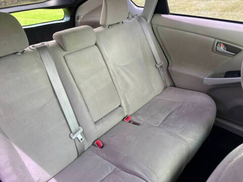 2012 Toyota Prius Two