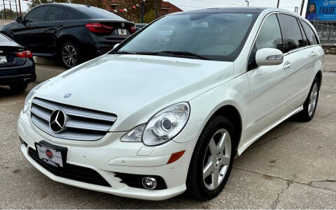 2008 Mercedes-Benz R-Class for sale at MIDWEST MOTORSPORTS in Rock Island IL