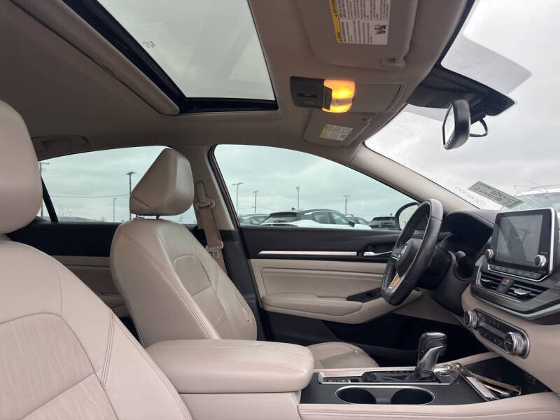 2019 Nissan Altima 2.5 Platinum