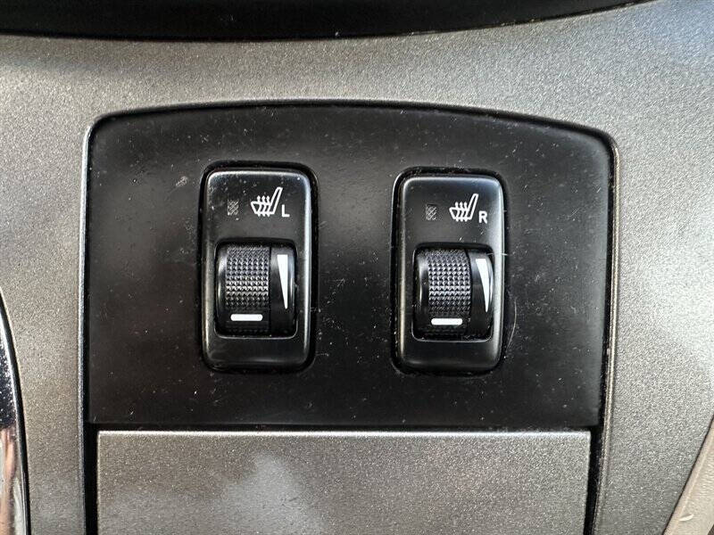 2007 Toyota Sienna XLE 7-Passenger