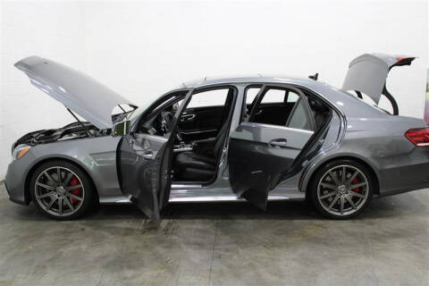 2016 Mercedes-Benz E-Class AMG E 63 S