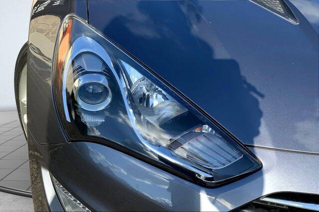 2016 Hyundai Genesis Coupe