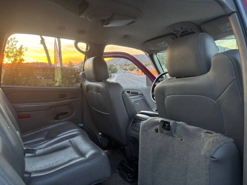 2004 Chevrolet Suburban 2500 LS