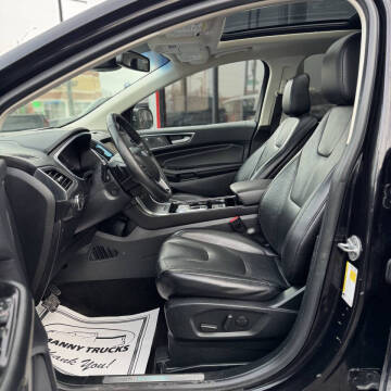 2020 Ford Edge Titanium