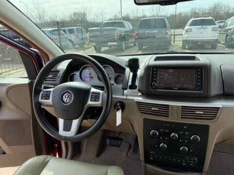 2012 Volkswagen Routan