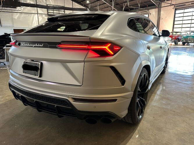2019 Lamborghini Urus